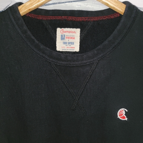 Todd Snyder New York Champion Running Man Spellout Black Crewneck Sweatshirt XXL - Picture 2 of 3